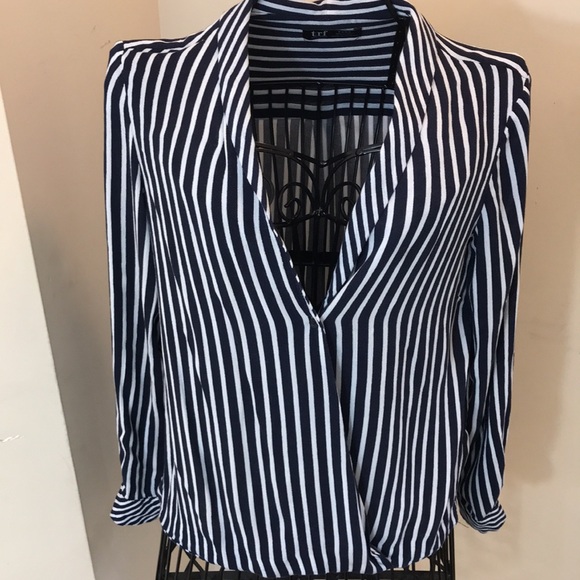 ZARA trf Collection Navy & White Striped Blouse - Picture 2 of 6